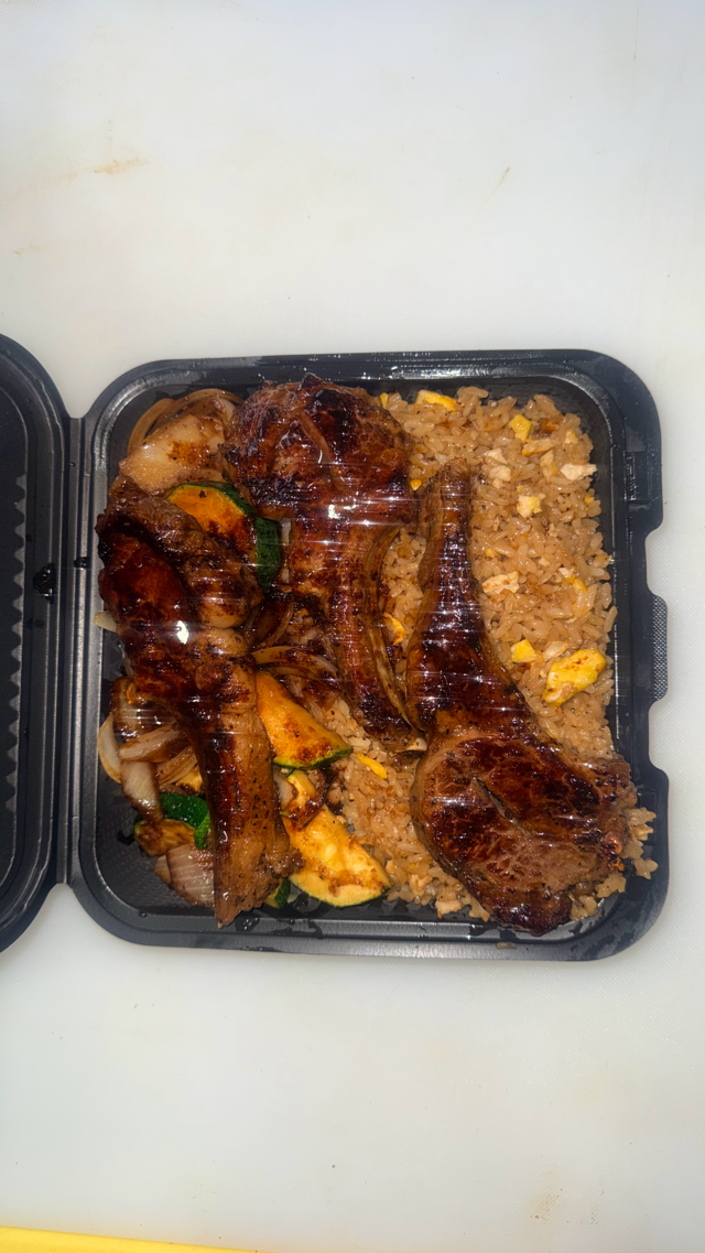 Solo Plate Lamb Chops.